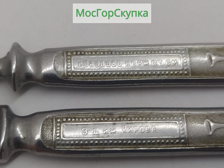 Вилка и столовый нож