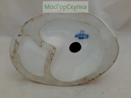 Статуэтка фарфоровая "Бульдог", ЛФЗ