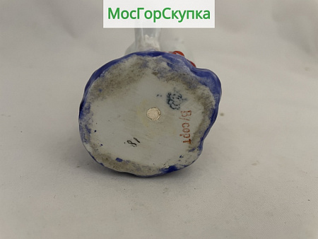 Статуэтка Заяц с дудкой Высота 17 см — ЛФЗ
