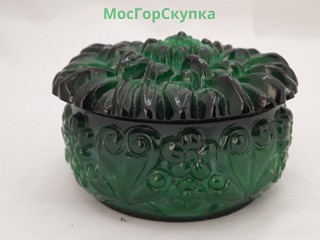 Шкатулка из малахитового стекла