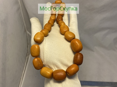 Старинные янтарные бусы — Вес 79 грамм