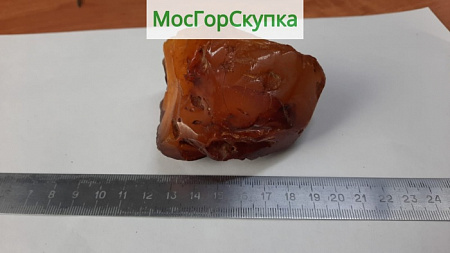 Кусок янтаря — Вес 102,65 грамм
