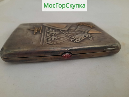 Портсигар — серебро 84 проба, накладки золото, вес 139 грамм, размер 11 х 8 см