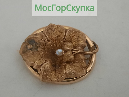 Брошь. Золото 56 проба, жемчуг — 1857 год