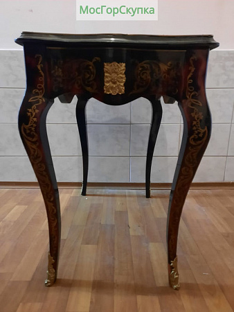 Столик ломберный