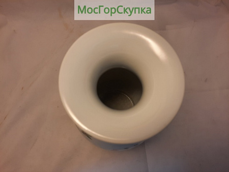 Ваза фарфоровая — Живопись — Китай