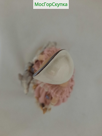  Дама с собакой статуэтка фарфоровая — Германия