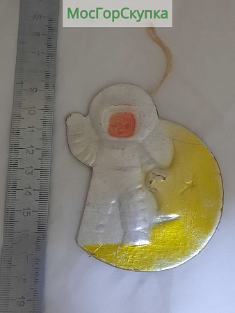 Ёлочная игрушка Космонавт картонаж