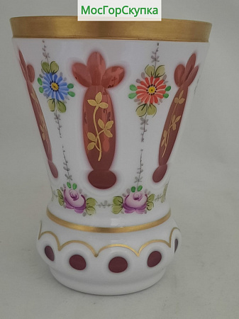 Ваза двуслойное высотой 13 см, диаметр 9,5 см