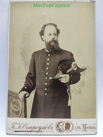 Царский сановник с треуголкой и шпагой в форме