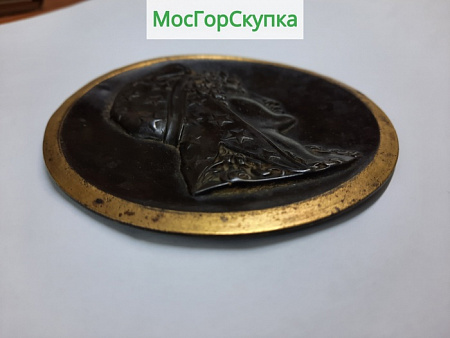 Барельеф. Бронза