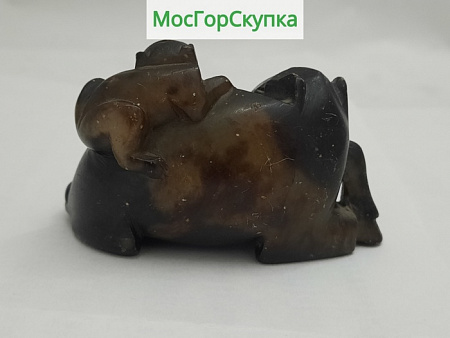 Статуэтка Бык с обезьяной — Камень.