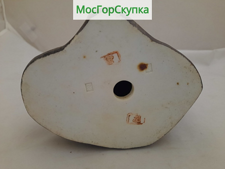 Фарфоровая статуэтка Мудрец с гусем — 1950-е годы — Китай